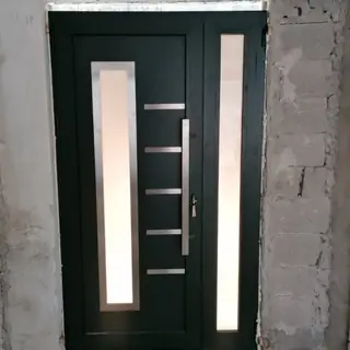 Ulazna vrata po mjeri, Podgorica i Crna Gora